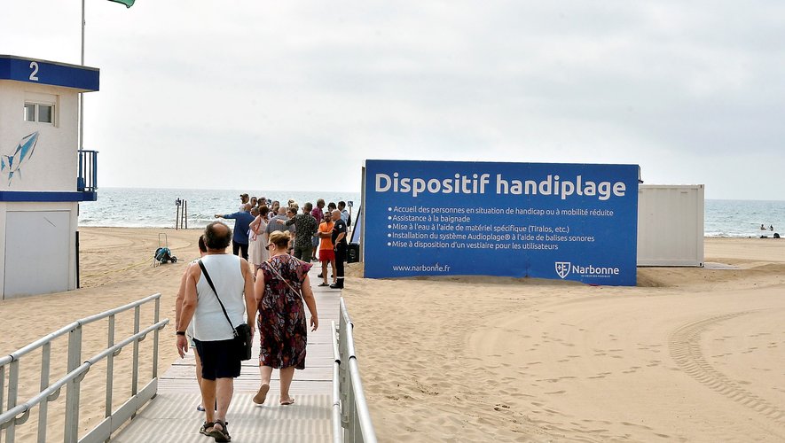 PHOTOPQR/L'INDEPENDANT/ CHRISTOPHE BARREAU / DISPOSITIF HANDIPLAGE A NARBONNE PLAGE /